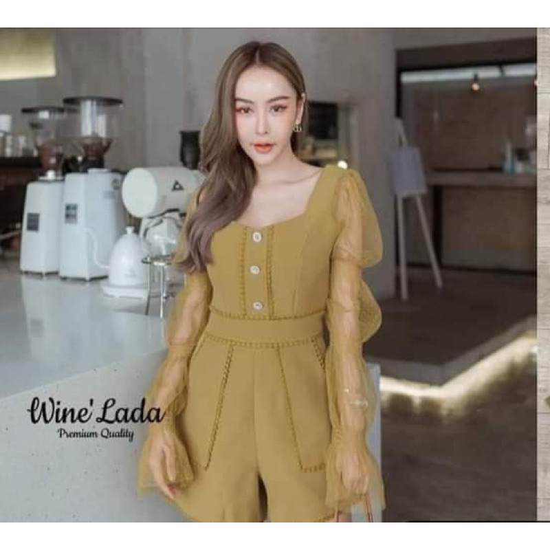 #จั้มสั้นเขียวมะนาวป้ายWine’Lada