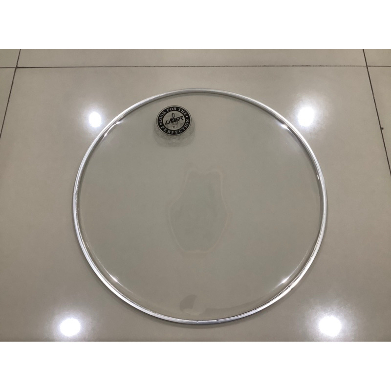 หนังกลองใส1ชั้นใช้เป็นหนังบนและหนังล่างกลองทอมได้มีขนาด12-16นิ้วราคา1ผืน