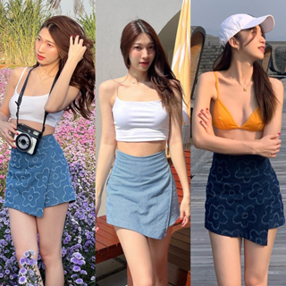 Jennie Skirt 690.- กระโปรงกางเกง ทรงสวยเอวสูง ดีไซน์น่ารักมาก เนื้อผ้ายีนส์นุ่มคุณภาพดี พรางต้นขาและหน้าท้อง