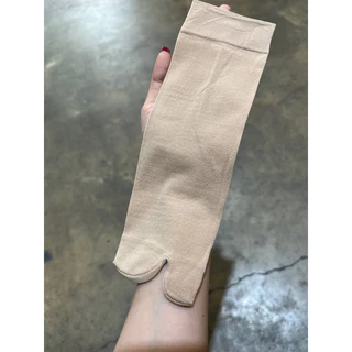 ถุงน่องหนาหุ้มข้อ ( ยกแพ็ค 12 คู่ )