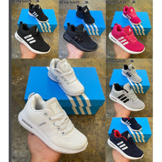 รองเท้าผ้าใบของเด็กAdidas zoomของมาแล้วนะคะตอนนี้มีพร้อมส่งเลยจ้า