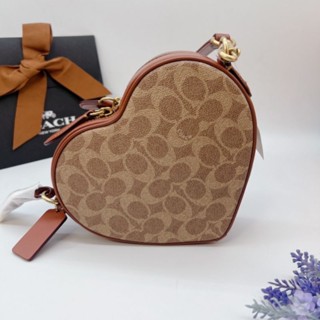 💗งานSHOP NEW COACH Heart Crossbody In Signature Canvas