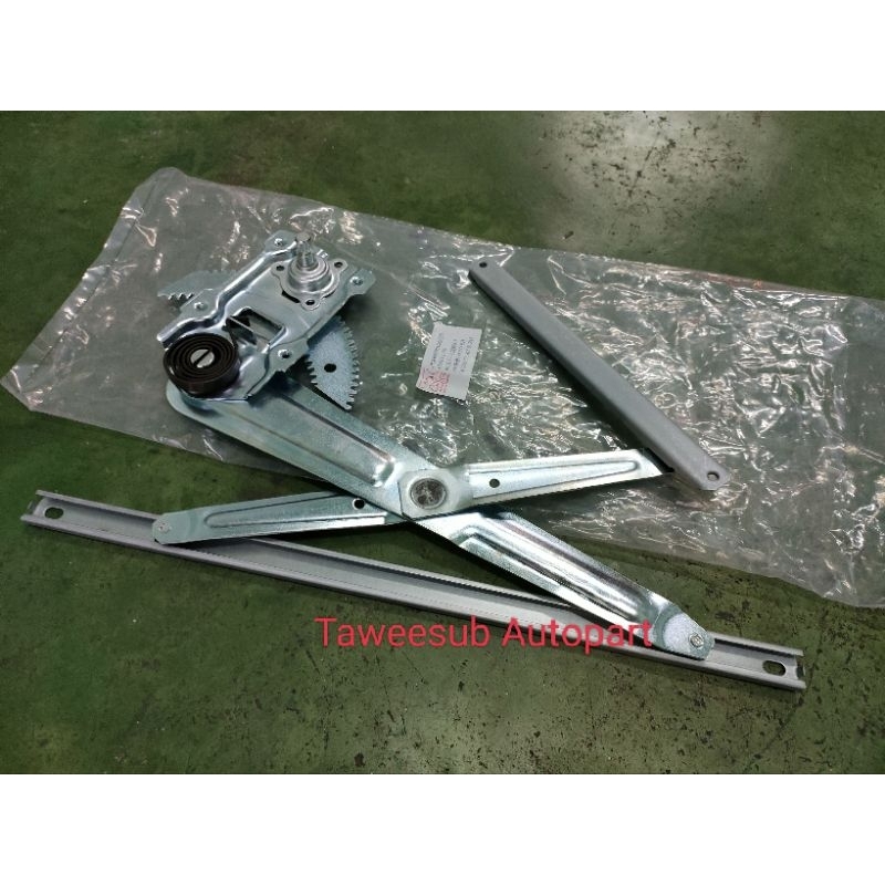 เฟืองยกกระจกประตู ขวา รุ่นมือหมุน FC2W,FC8.7,KM777 6004-HINO-KM777-R