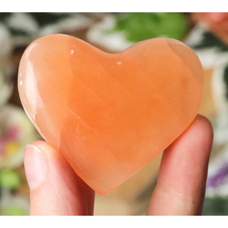 1 pc Natural Polished Orange selenite Heart shape / Top High Quality Stone / Pocket Stone Healing Chakra.