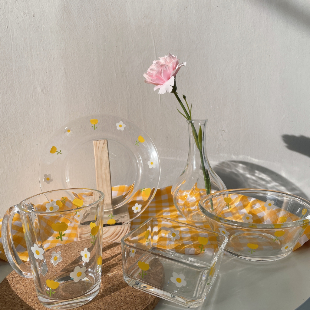 ชุดจาน ชาม แก้วน้ำ Daisy Set