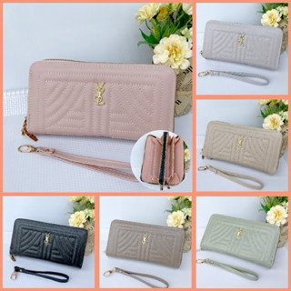 **ร้านไทย พร้อมส่ง**__L002 __ กระเป๋าสตางค์ใบยาว ซิปรอบ 2 ช่องขนาด1 9 cm. หนังPU มีสายคล้องมือ