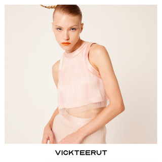 VICKTEERUT Pleated Tulle Sleeveless Cropped Top เสื้อตัวสั้น ผ้าทูลอัดพลีท