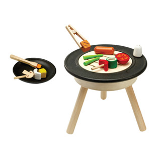 PlanToys 3629 BBQ PLAYSET ของเล่นไม้ ชุดบาบิคิว ของเล่นบทบาทสมมุติ ประเภทชุดครัว ของเล่นเด็ก สำหรับเด็กอายุ 3 ขวบขึ้นไป