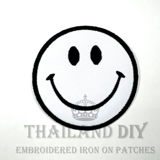 😀 ตัวรีดติดเสื้อ ตัวรีดหน้ายิ้ม ลายการ์ตูน หน้าตลก หน้าตลก WOP White smiley Face Patch งานปัก DIY ตัวรีด อาร์มติดเสื้อ