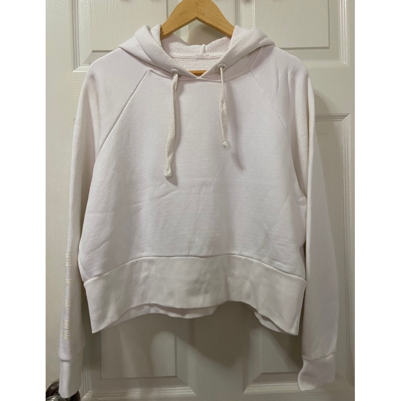 เสื้อฮู้ดแบรนด์ OYSHO ทรงโอเวอร์ไซส์