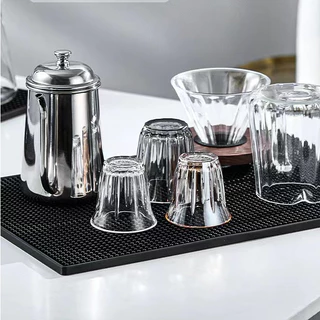 [C111]แผ่นรองบาร์ ที่รองแก้วกันลื่นและกันน้ำ รุ่นหนาพิเศษ bar mat อุปกรณ์เชคเกอร์