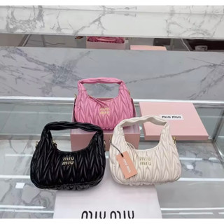 กระเป๋า miu miu กระเป๋าไอดอล แบรนด์ระดับhiend (มีกล่อง+ถุงผ้า)