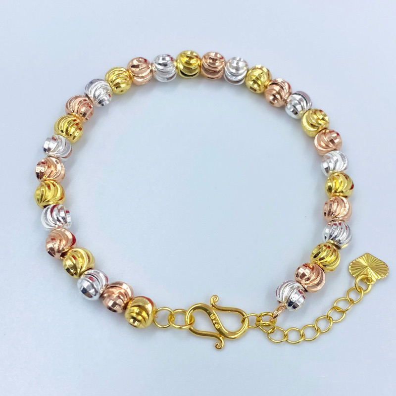สร้อยข้อมือเม็ดจีบ3สี ขนาด5มิล น้ำหนัก2สลึง ปรับขนาดได้ตั้งแต่17.5-20.5cm. ทองโคลนนิ่ง 0287