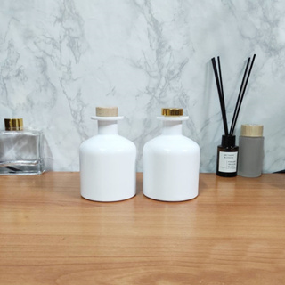 Diffuser Bottles ขวดก้านไม้กระจายกลิ่น ขวดเปล่าทรงกลม (สี) พร้อมฝา ขนาด 220 ml.