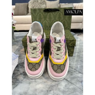 รองเท้า​gucci​ส่งฟรีมีของแถม