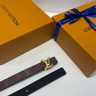 เข็มขัดLOUIS VUITTON BELT LOGO 2CM  รุ่นนี้สวยมากหนังดีมากเเบบเทียบเเท้หนังนิ่มมาก ทำจากหนังเเท้100%