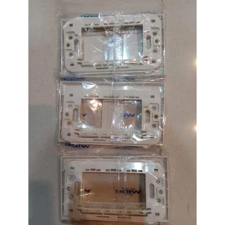 panasonic ฝาพานา(รุ่นใหม่ WEG6801-6802-6803)ราคายกกล่อง10อัน