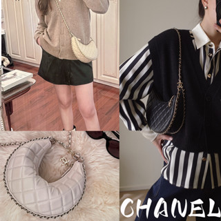 ชาแนล  CHANEL  กระเป๋าคนไร้บ้านใบเล็ก/กระเป๋าพระจันทร์/สไตล์ใหม่/ตัวแทนจัดซื้อของแท้จากยุโรป