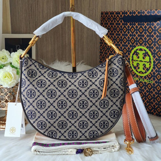 พร้อมส่ง 💯🇺🇸 TORY BURCH T MONOGRAM  JACQUARD MINI CRESCENT BAG  138883