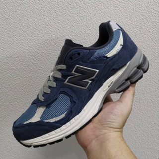 New Balance 2002R (size40-45) Navy