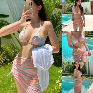 (พร้อมส่ง) BIKINI SET บิกินี่เซ็ท 3 ชิ้น ลายกราฟฟิก กระโปรงรูดข้างผ้าตาข่าย