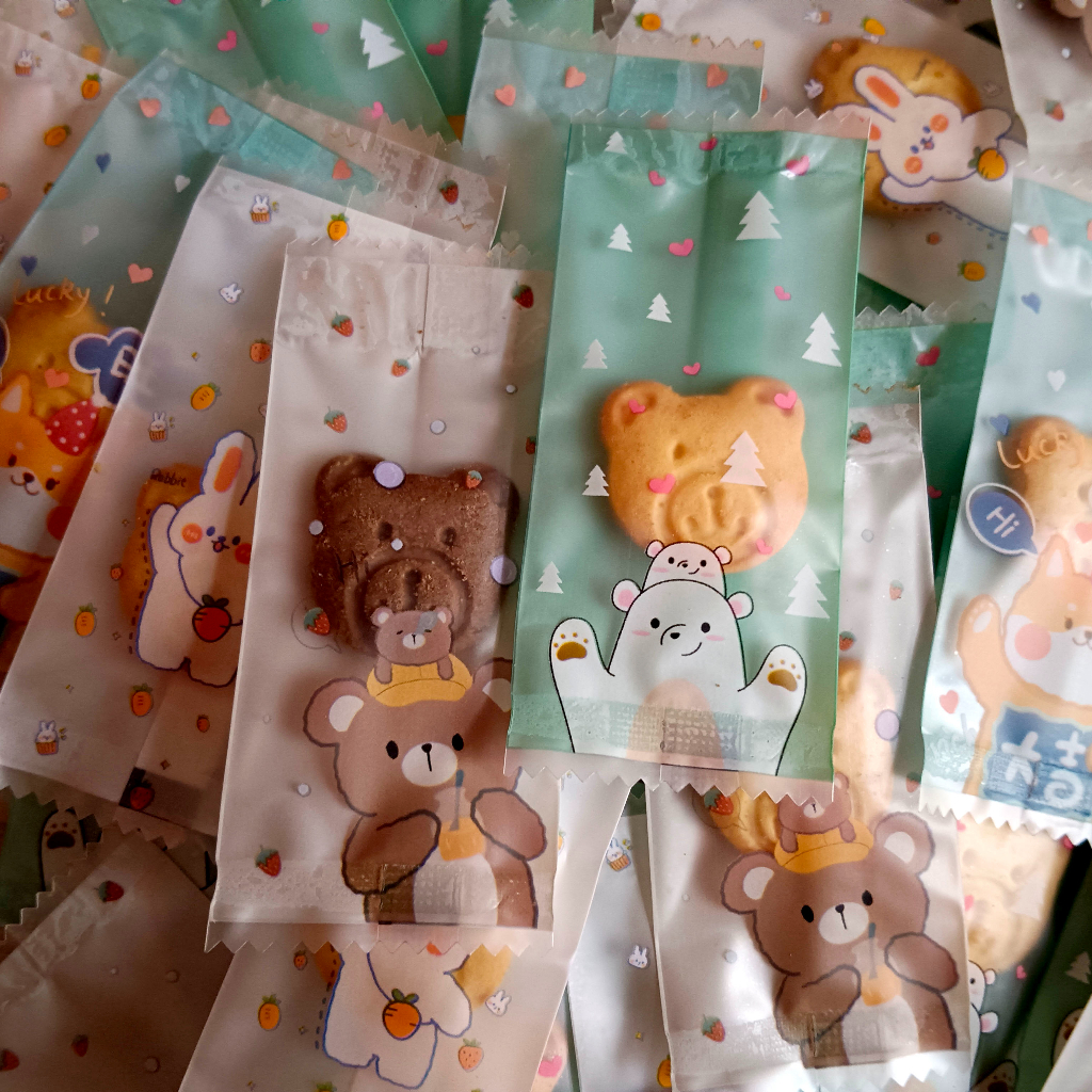 ของแถม ของแจก ของจีบลูกค้า บิสกิตคุกกี้หมีเท็ดดี้น่ารัก รสชาติอร่อย แพ็กถุงซีลลายน่ารัก 1 บาท ❌สั่งขั้นต่ำ 30 ชิ้น❌