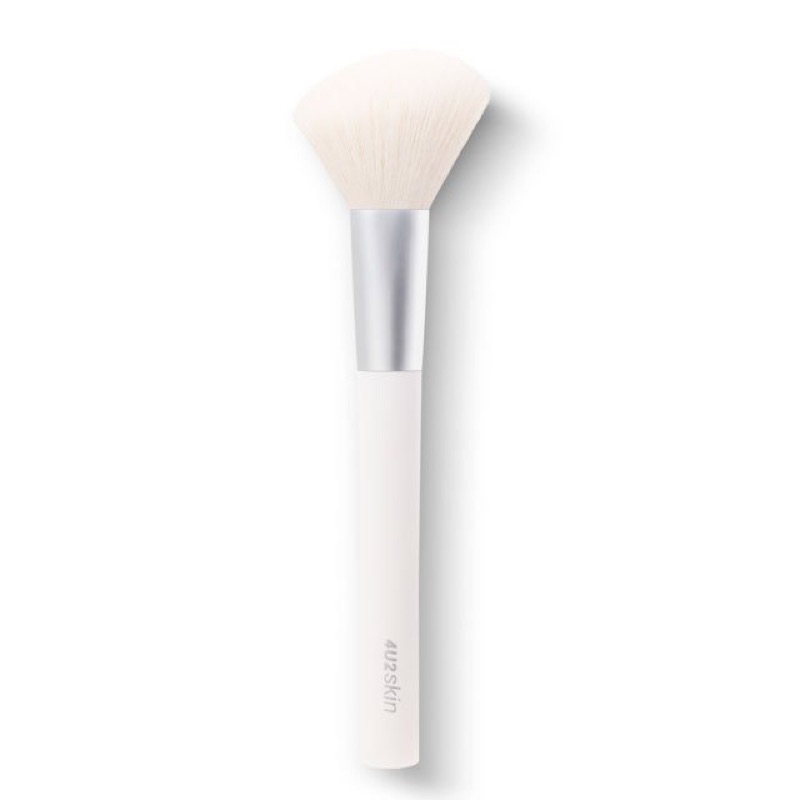 4U2 New! แปรงปัดแก้มสำหรับบลัชออน PRO BLUSH BRUSH