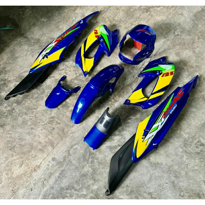 ชุดเฟรม 8 ชิ้น Sonic เก่า ปี 2000 - 2003 ชุดสีน้ำเงินแก้ว โซนิค 125 สวย เงา ประกอบสนิท ชุดสี จัดส่งวันต่อวัน