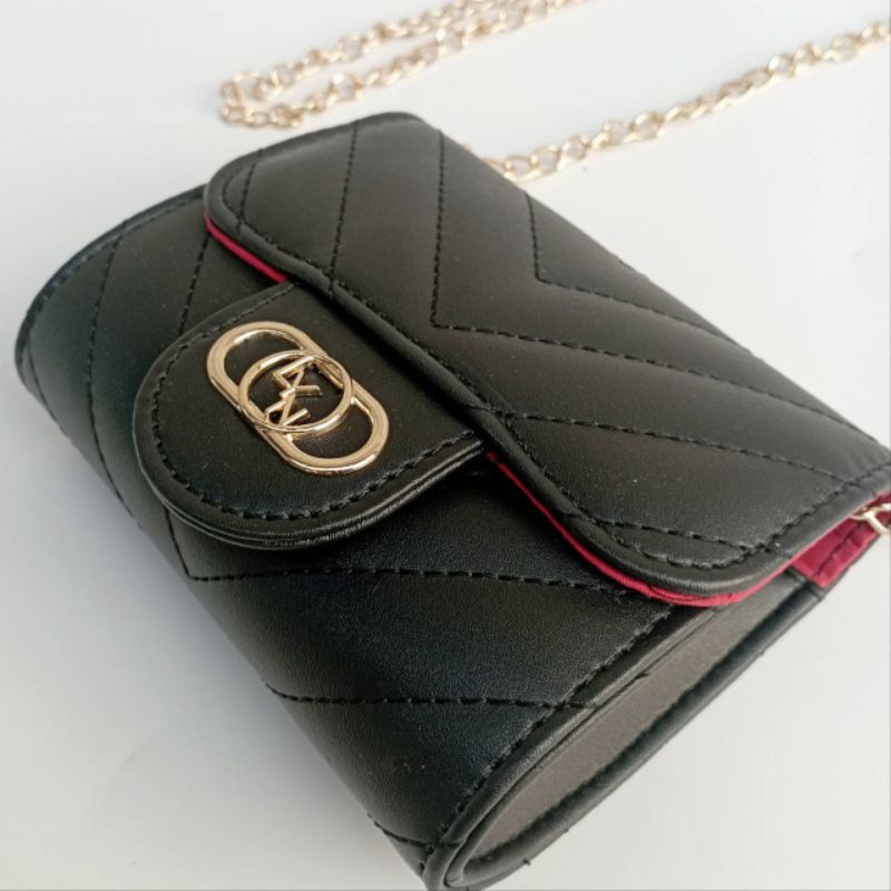 กระเป๋าสะพายข้างผู้หญิง ทรงคลัชมินิ ขนาด 5.2 นิ้ว รุ่น LM002