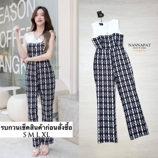 Jumpsuit เก๋ไก๋ ดูดีมีราคา ใส่ได้ทุกโอกาสเลยนะคะ ผ้าหนานุ่มใส่สบาย มีซับในอย่างดี งานซิปหลัง แต่งกระดุมหน้า มีกระเป๋า