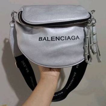 ❣️กระเป๋าคาดอกบสลิง #Balenciaga มือสอง✌️