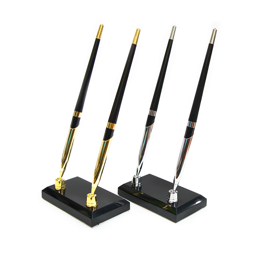 ปากกาตั้งโต๊ะแบบมีฐานตั้ง ด้ามคู่ ปากกาเซ็นชื่อ ปากกาลงนาม Desk Pen Stand WAKU สีทอง (LP201) / สีเงิน (LP202)