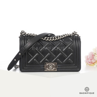 CHANEL BOY 10" BLACK LIMITED CALF RHW