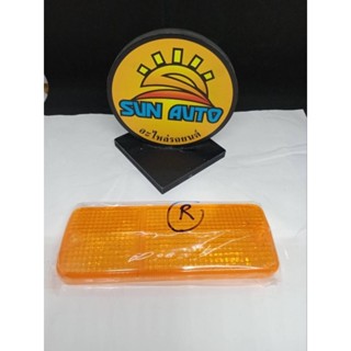 ฝาไฟหรี่    SUZUKI Caribean SJ413.  ด้านขวา  ราคา  100 บาท