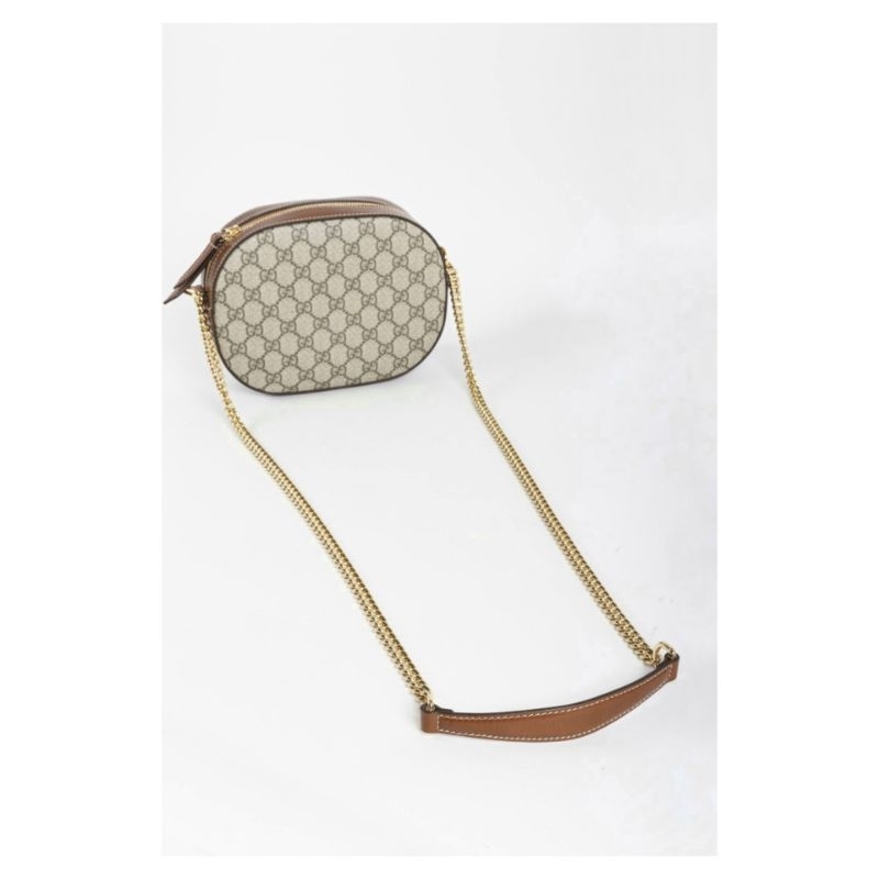 Sale 🍒กระเป๋า Gucci GG Supreme Monogram Mini Chain Bag (used มือสอง)