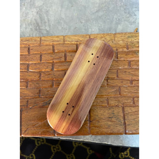 ฟิกเกอร์บอร์ด แผ่นลายไม้หอม Jinglen Fingerboard