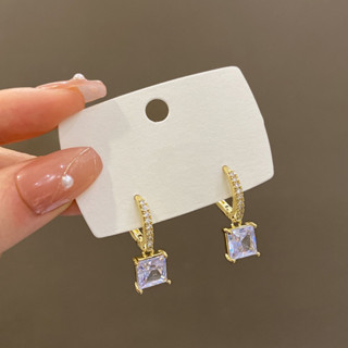 gorgeous huggie - morning.earrings