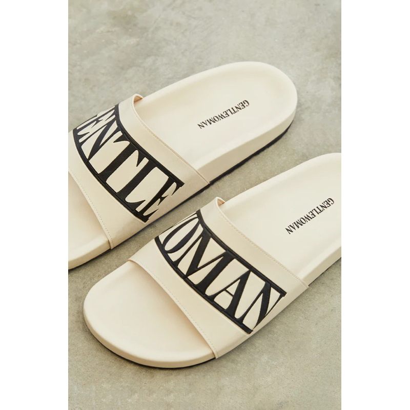 แถมถุงแบรนด์ Gentlewoman Slippers ของแท้จากช้อป🔖