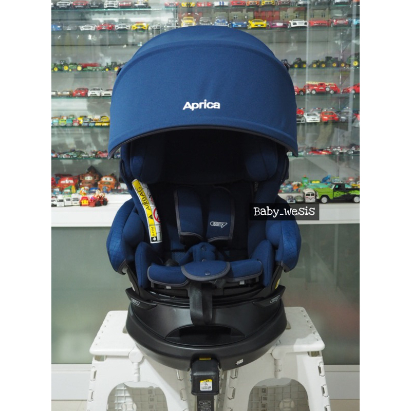 คาร์ซีทมือสอง Aprica Fladea grow isofix