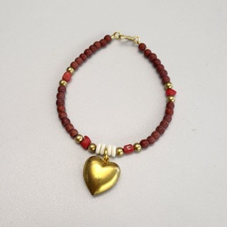 Navy coral with brass heart bracelet สร้อยข้อมือ จี้หัวใจ แต่ง ประการัง