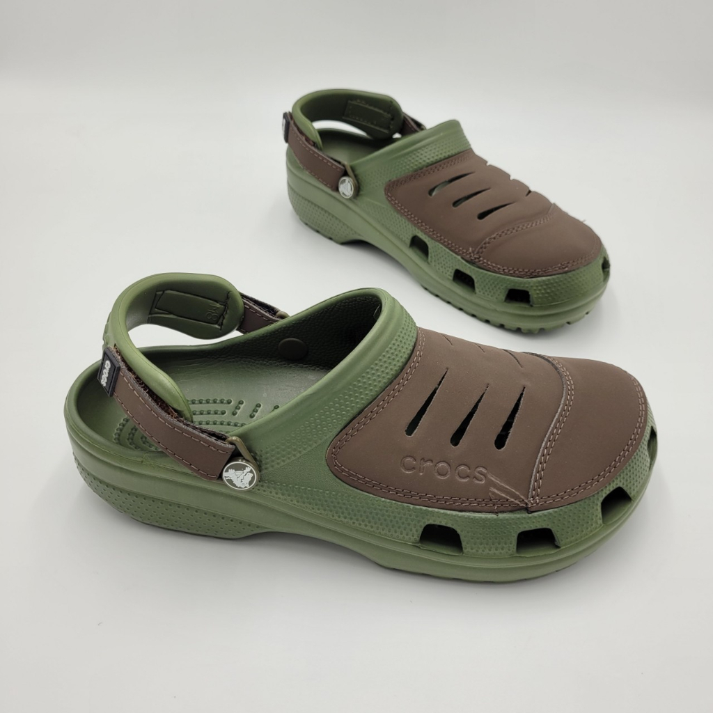 รองเท้าลำลองผู้ใหญ่ สไตล์  Crocs Yukon Mesa Clog (สายปรับได้)