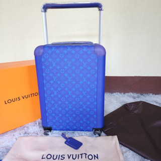 LOUIS VUITTON HORIZON ORIGINAL 20" M2309 EXPOขนาดกระเป๋าที่มากับตัวเครื่อง ถือขึ้นเครื่อง วัสดุผ้าใบ Monogram เบามาก