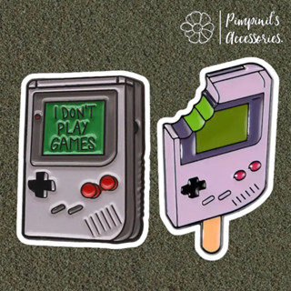 ʕ •ᴥ•ʔ ✿ พร้อมส่ง : เข็มกลัดเซ็ทเกมบอย นินเทนโด้ | “I DON’T PLAY GAMES” Game Boy Nintendo Enamel Brooch Pin Set.