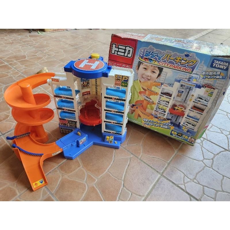 Tomica City Parking (มือสอง)