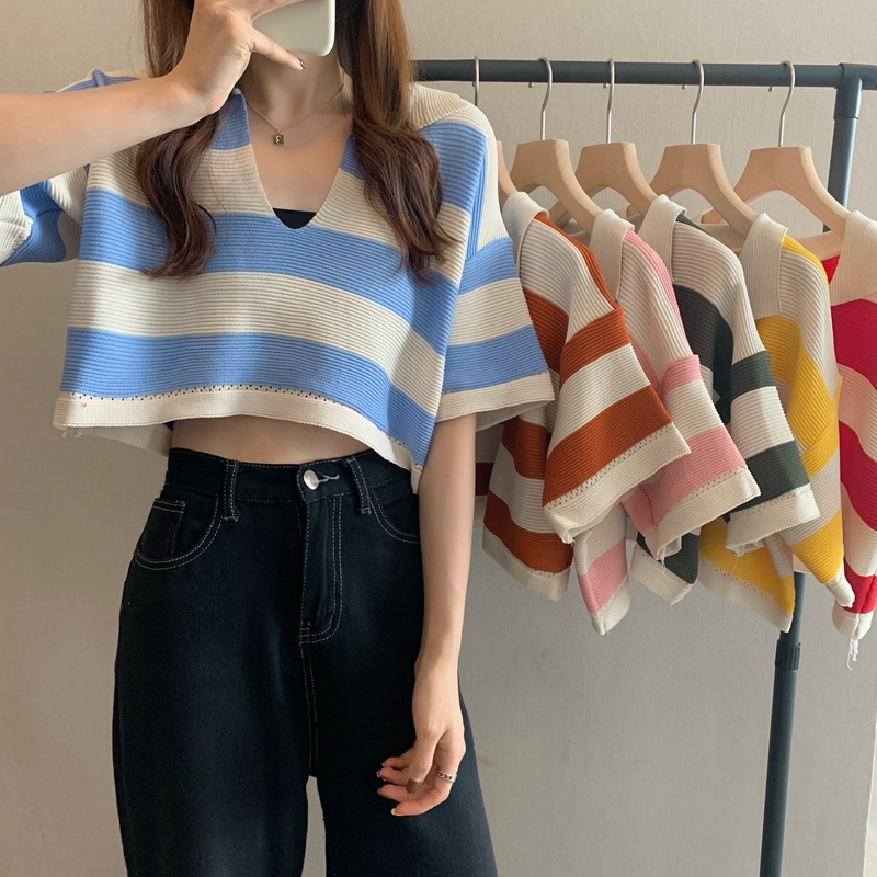 CTB3351 เสื้อครึ่งตัวลายทาง 🔥รุ่นยอดฮิต🔥 มี6สี พร้อมส่ง KNITS เสื้อครอปแขนสั้น คอปก (ไม่มีกระดุม) สไ