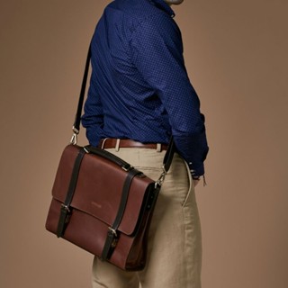 ZETTINO กระเป๋าแมสเซนเจอร์หนังแท้ 15″ Messenger Bag