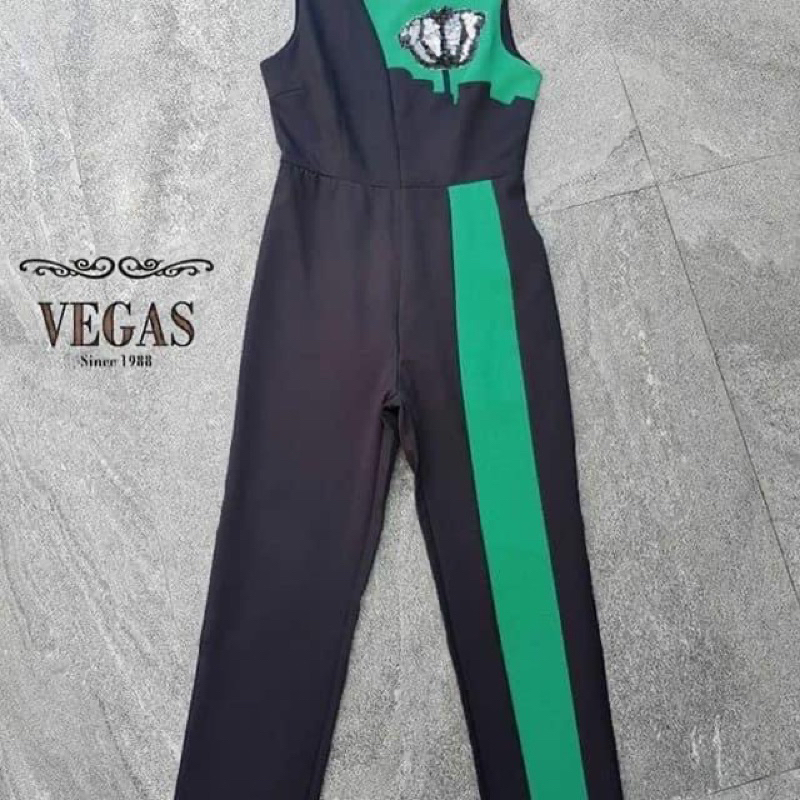 งานป้ายชุดแซกยาวยี่ห้อ Vegus ไซค์ M l