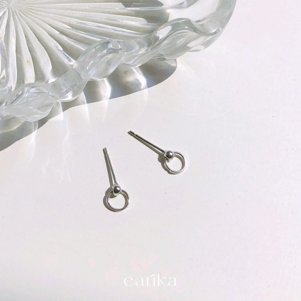 earika.earrings - mini basic round ต่างหูแป้นทรงวงกลมขนาดเล็กก้านเงินแท้ ผิวแพ้ง่ายใส่ได้