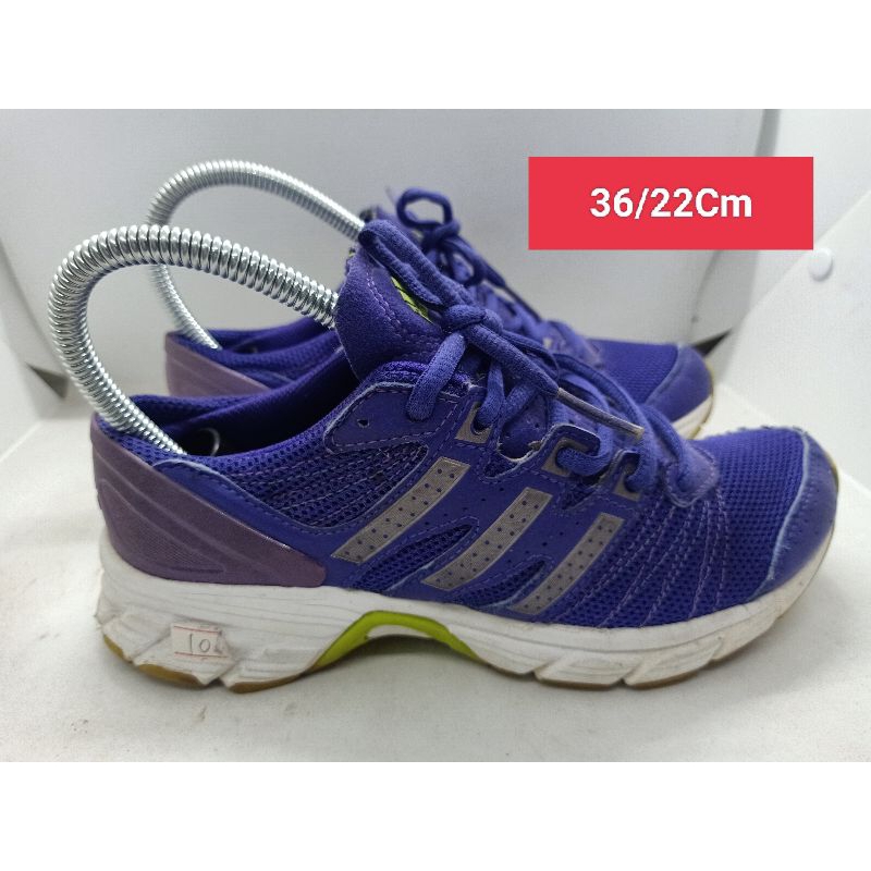 Adidas Size 36 ยาว 22 รองเท้ามือสอง ผู้หญิง ผู้ชาย ผ้าใบ แฟชั่น ทำงาน ลำลอง เดิน  เที่ยว วิ่ง ออกกำลังกาย