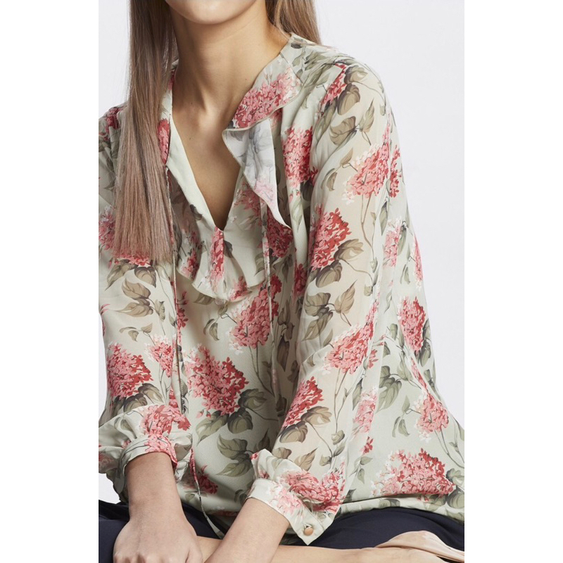 Espada Brand size M สินค้ามือสอง100%ไม่มีตำหนิ